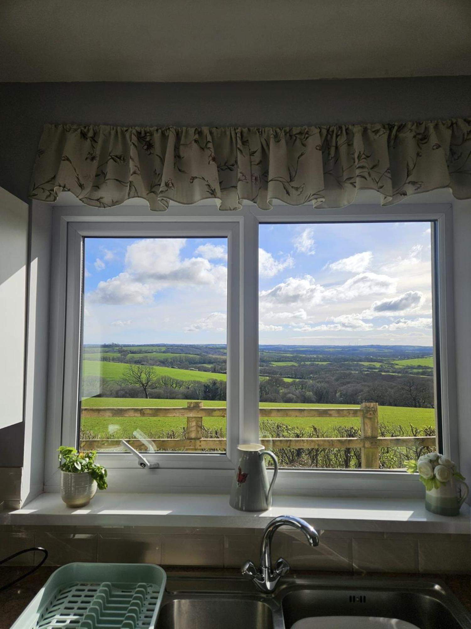 Vila Meadow View Haverfordwest Exteriér fotografie